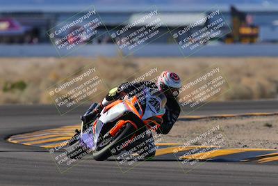 media/Oct-29-2022-CVMA (Sat) [[14c0aa3b66]]/Race 8 Supersport Middleweight/Folder 1/